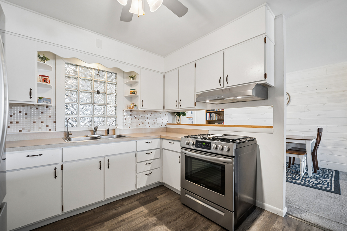 425 Kishwaukee Street