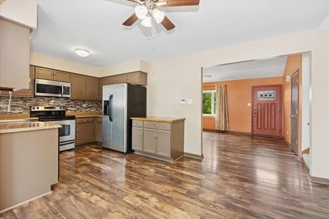 Tiny photo for 3819 Bergstrom Street, Joliet, IL 60431 (MLS # 12458613)