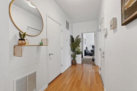 Tiny photo for 16 W 36th Street #3, Chicago, IL 60609 (MLS # 12627182)