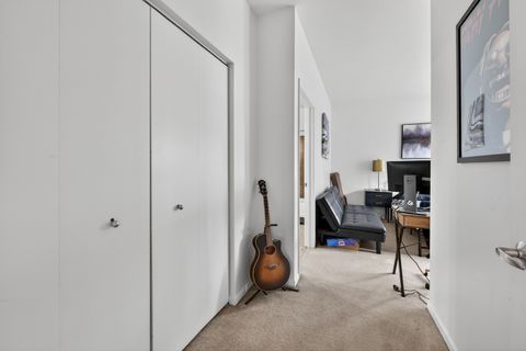 Tiny photo for 16 W 36th Street #3, Chicago, IL 60609 (MLS # 12627182)