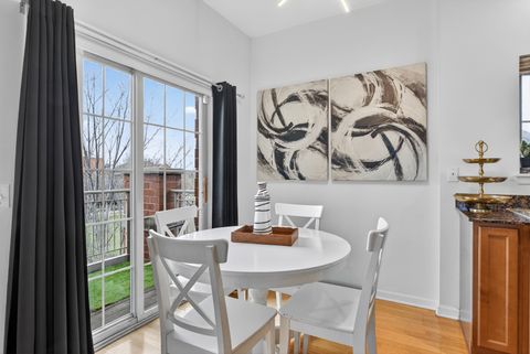 Tiny photo for 16 W 36th Street #3, Chicago, IL 60609 (MLS # 12627182)