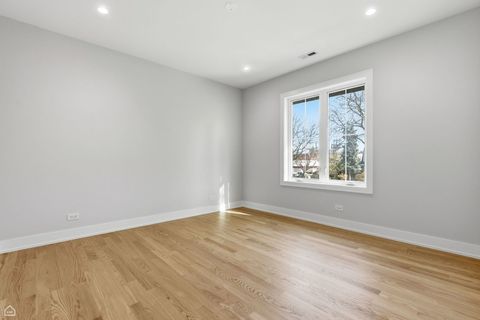 Tiny photo for 1220 Courtland Avenue, Park Ridge, IL 60068 (MLS # 12520481)