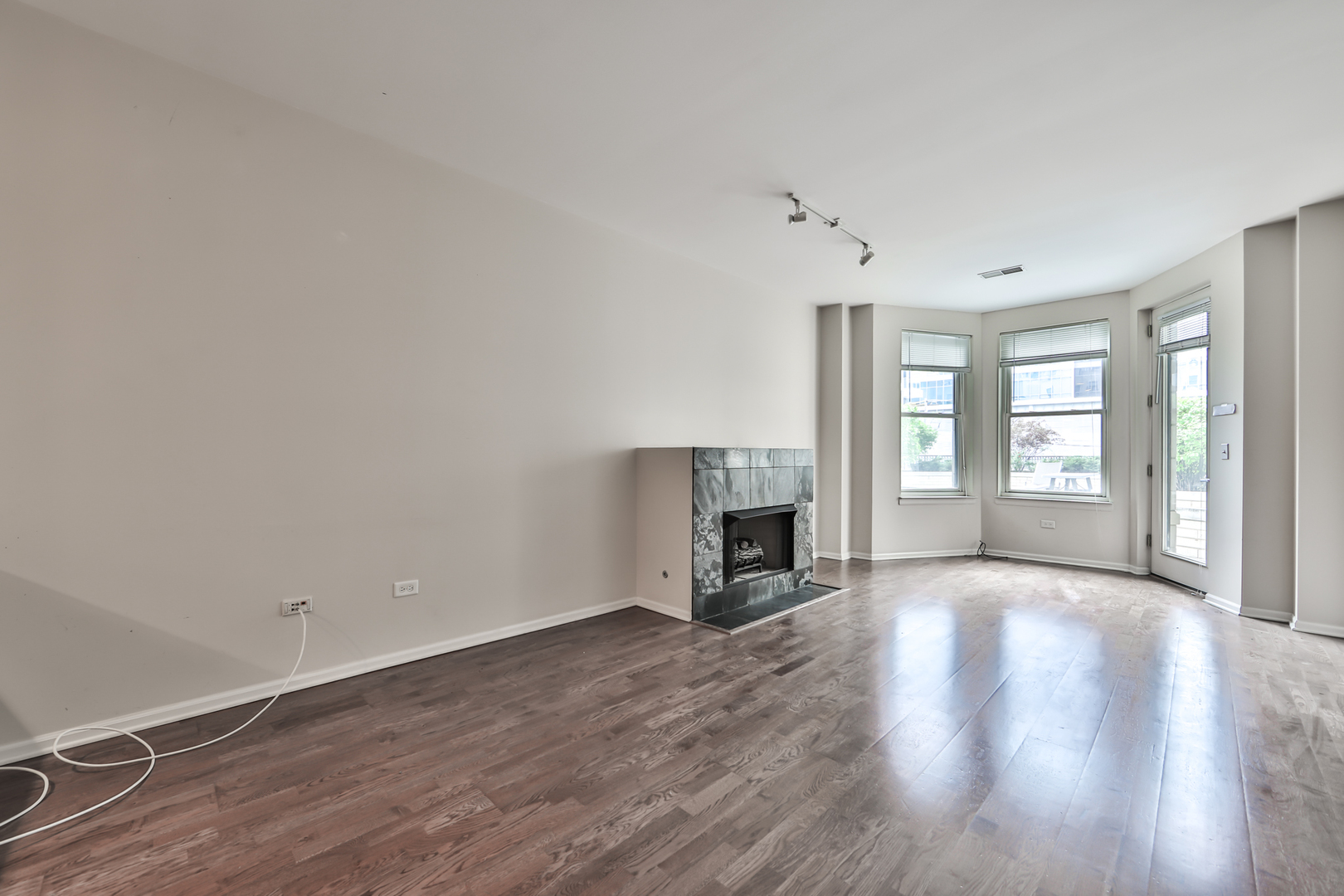 520 N Halsted Street 207