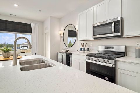 Tiny photo for 6507 Juniper Drive, Wonder Lake, IL 60097 (MLS # 12565471)