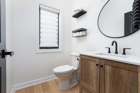 Tiny photo for 318 Leeward Way, Ottawa, IL 61350 (MLS # 12567198)