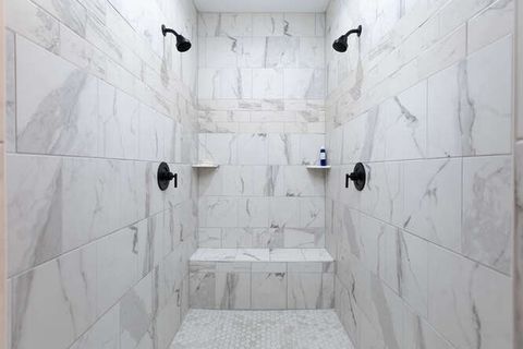 Tiny photo for 318 Leeward Way, Ottawa, IL 61350 (MLS # 12567198)