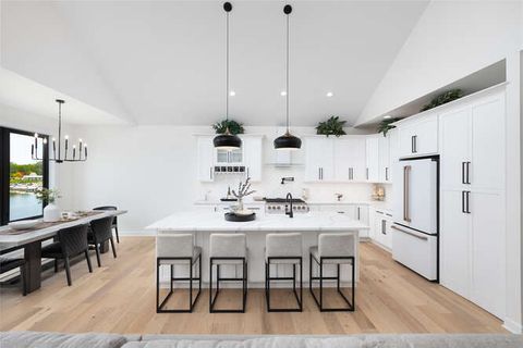 Tiny photo for 318 Leeward Way, Ottawa, IL 61350 (MLS # 12567198)