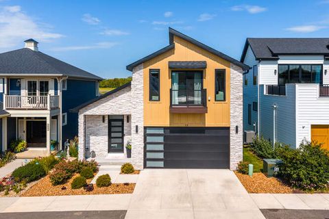 Tiny photo for 318 Leeward Way, Ottawa, IL 61350 (MLS # 12567198)