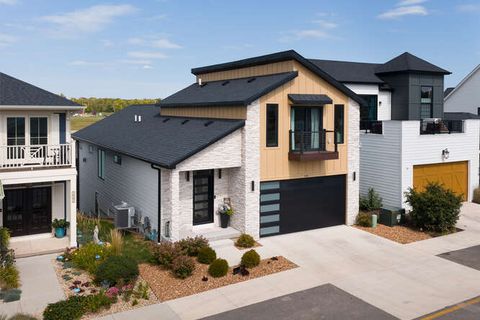 Tiny photo for 318 Leeward Way, Ottawa, IL 61350 (MLS # 12567198)