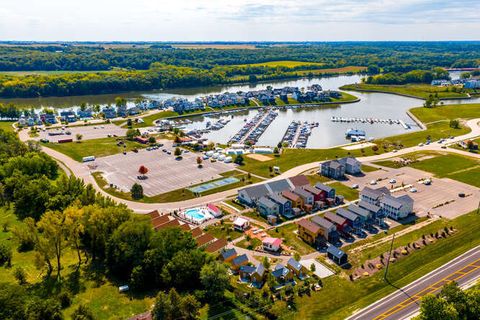 Tiny photo for 318 Leeward Way, Ottawa, IL 61350 (MLS # 12567198)