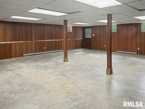 Tiny photo for 39 Butternut Hill Drive, Carbondale, IL 52903 (MLS # QC4268004)