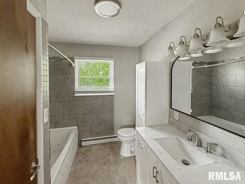 Tiny photo for 39 Butternut Hill Drive, Carbondale, IL 52903 (MLS # QC4268004)