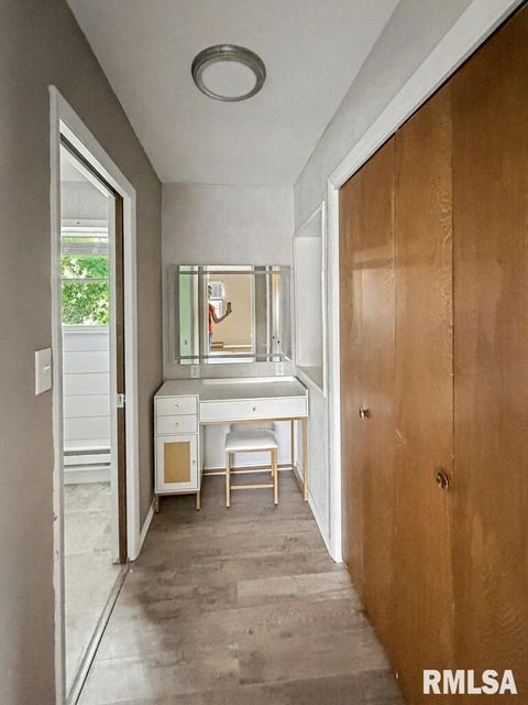 Tiny photo for 39 Butternut Hill Drive, Carbondale, IL 52903 (MLS # QC4268004)