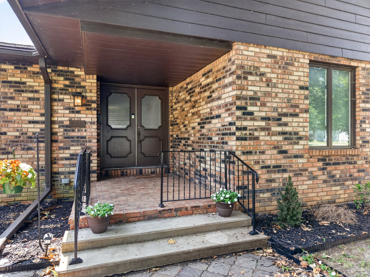 1337 Ottawa Avenue