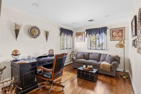 Tiny photo for 77 Lake Drive, Manhasset Hills, NY 11040 (MLS # 12645694)