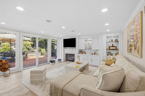 Tiny photo for 77 Lake Drive, Manhasset Hills, NY 11040 (MLS # 12645694)