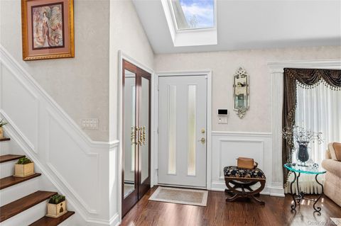 Tiny photo for 77 Lake Drive, Manhasset Hills, NY 11040 (MLS # 12645694)