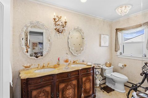 Tiny photo for 77 Lake Drive, Manhasset Hills, NY 11040 (MLS # 12645694)