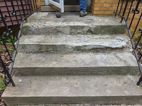 Tiny photo for 2012 DOBSON Street, Evanston, IL 60202 (MLS # 12639992)