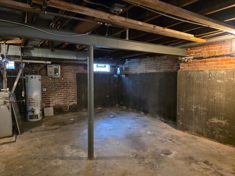 Tiny photo for 2012 DOBSON Street, Evanston, IL 60202 (MLS # 12639992)