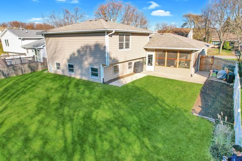 Tiny photo for 309 Vista Drive, Bolingbrook, IL 60490 (MLS # 12545963)