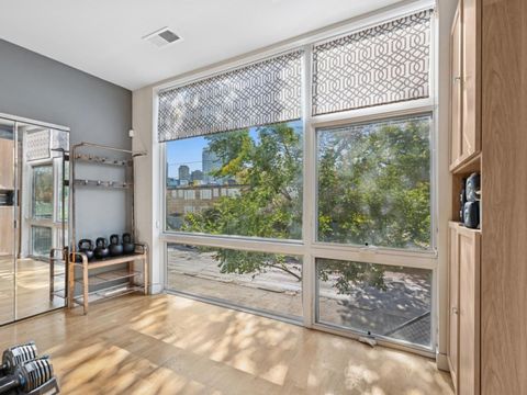 Tiny photo for 454 W Oak Street #3, Chicago, IL 60610 (MLS # 12500632)