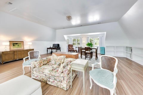 Tiny photo for 374 N Bateman Circle, Barrington Hills, IL 60010 (MLS # 12753018)