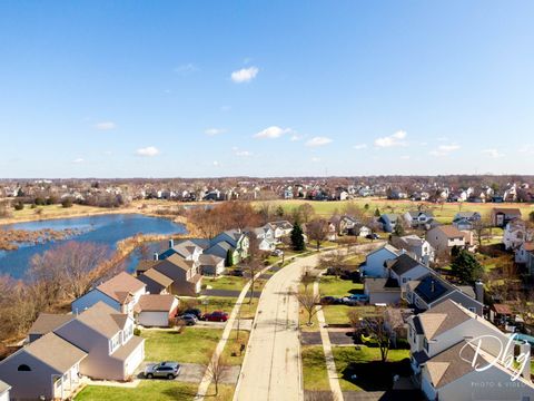 Tiny photo for 67 W Dahlia Lane, Round Lake Beach, IL 60073 (MLS # 12578981)