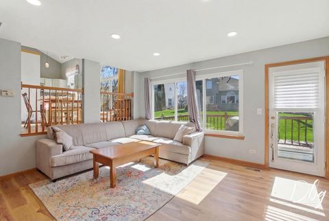 Tiny photo for 67 W Dahlia Lane, Round Lake Beach, IL 60073 (MLS # 12578981)