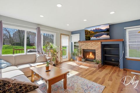 Tiny photo for 67 W Dahlia Lane, Round Lake Beach, IL 60073 (MLS # 12578981)