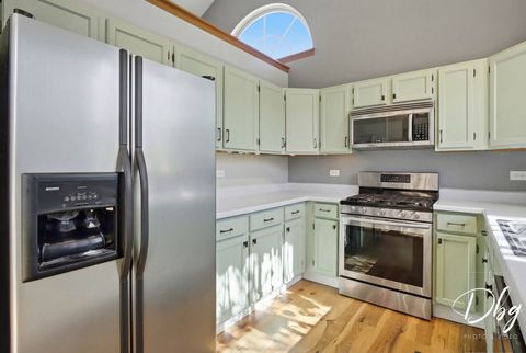 Tiny photo for 67 W Dahlia Lane, Round Lake Beach, IL 60073 (MLS # 12578981)