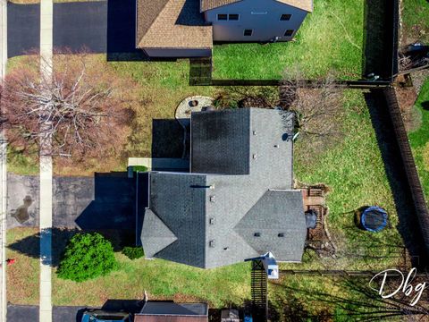 Tiny photo for 67 W Dahlia Lane, Round Lake Beach, IL 60073 (MLS # 12578981)