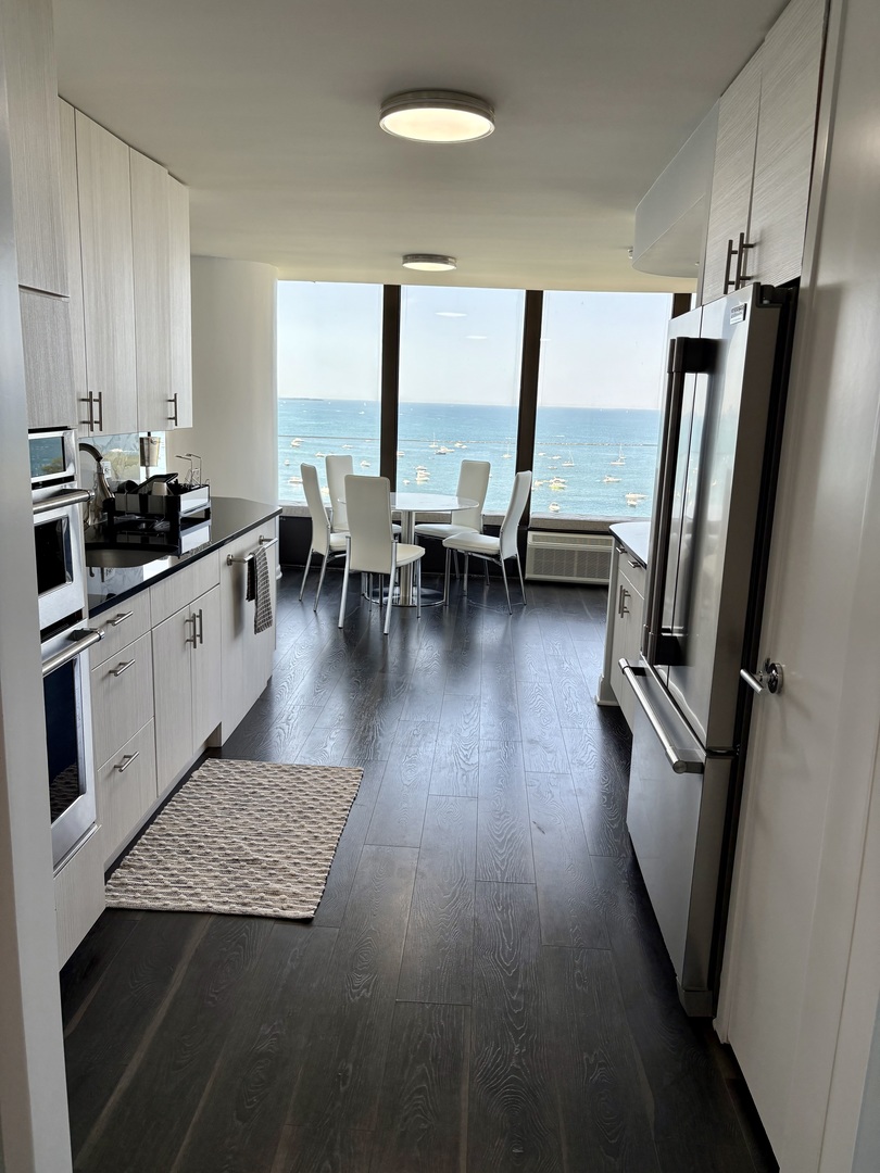 505 N Lake Shore Drive 1603-1604