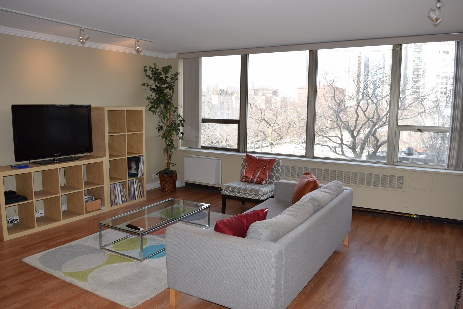 1360 N Sandburg Terrace 410