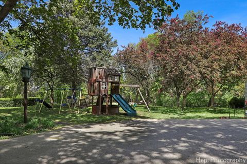 Tiny photo for 23 W County Line Road, Barrington Hills, IL 60010 (MLS # 12637923)