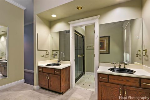 Tiny photo for 23 W County Line Road, Barrington Hills, IL 60010 (MLS # 12637923)