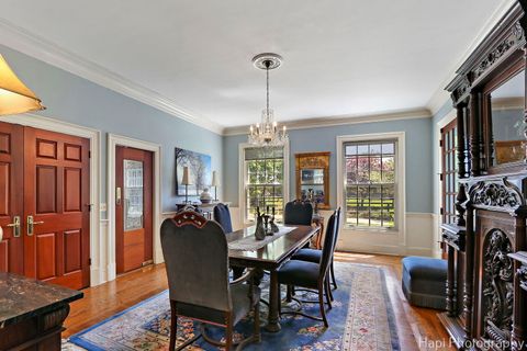 Tiny photo for 23 W County Line Road, Barrington Hills, IL 60010 (MLS # 12637923)