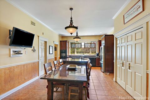 Tiny photo for 23 W County Line Road, Barrington Hills, IL 60010 (MLS # 12637923)