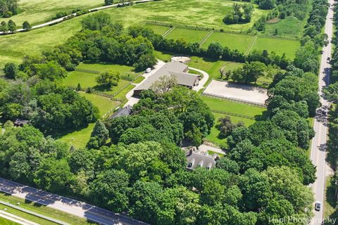Tiny photo for 23 W County Line Road, Barrington Hills, IL 60010 (MLS # 12637923)