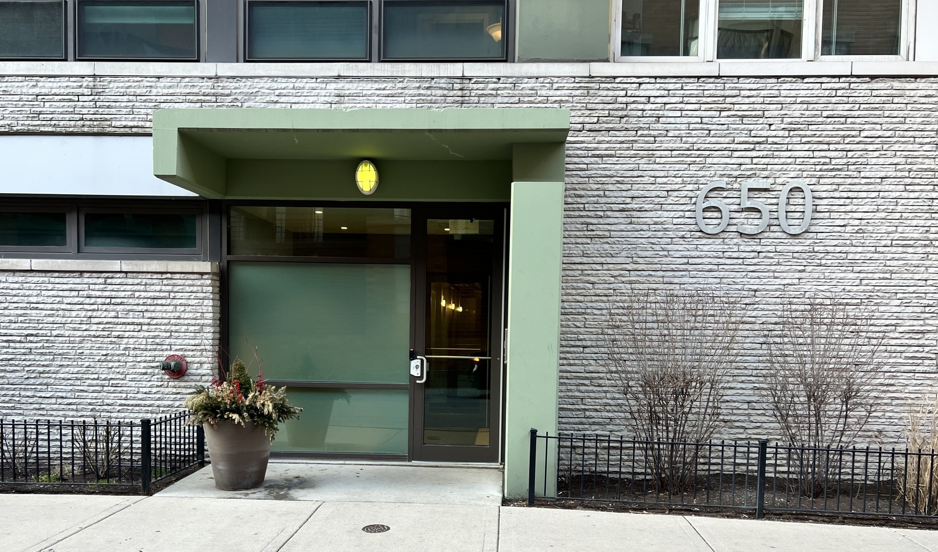 650 W Wayman Street 407C