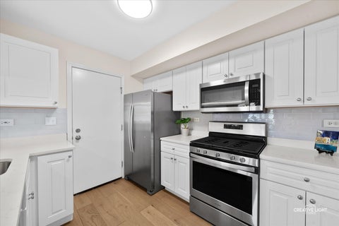 Tiny photo for 443 Yorktown Court, Aurora, IL 60504 (MLS # 12680652)