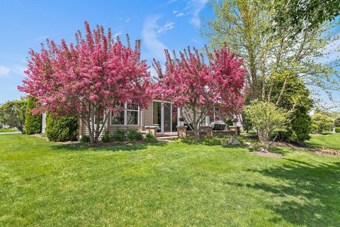 Tiny photo for 13506 Dakota Fields Drive, Huntley, IL 60142 (MLS # 12582337)