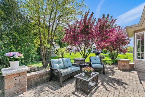 Tiny photo for 13506 Dakota Fields Drive, Huntley, IL 60142 (MLS # 12582337)