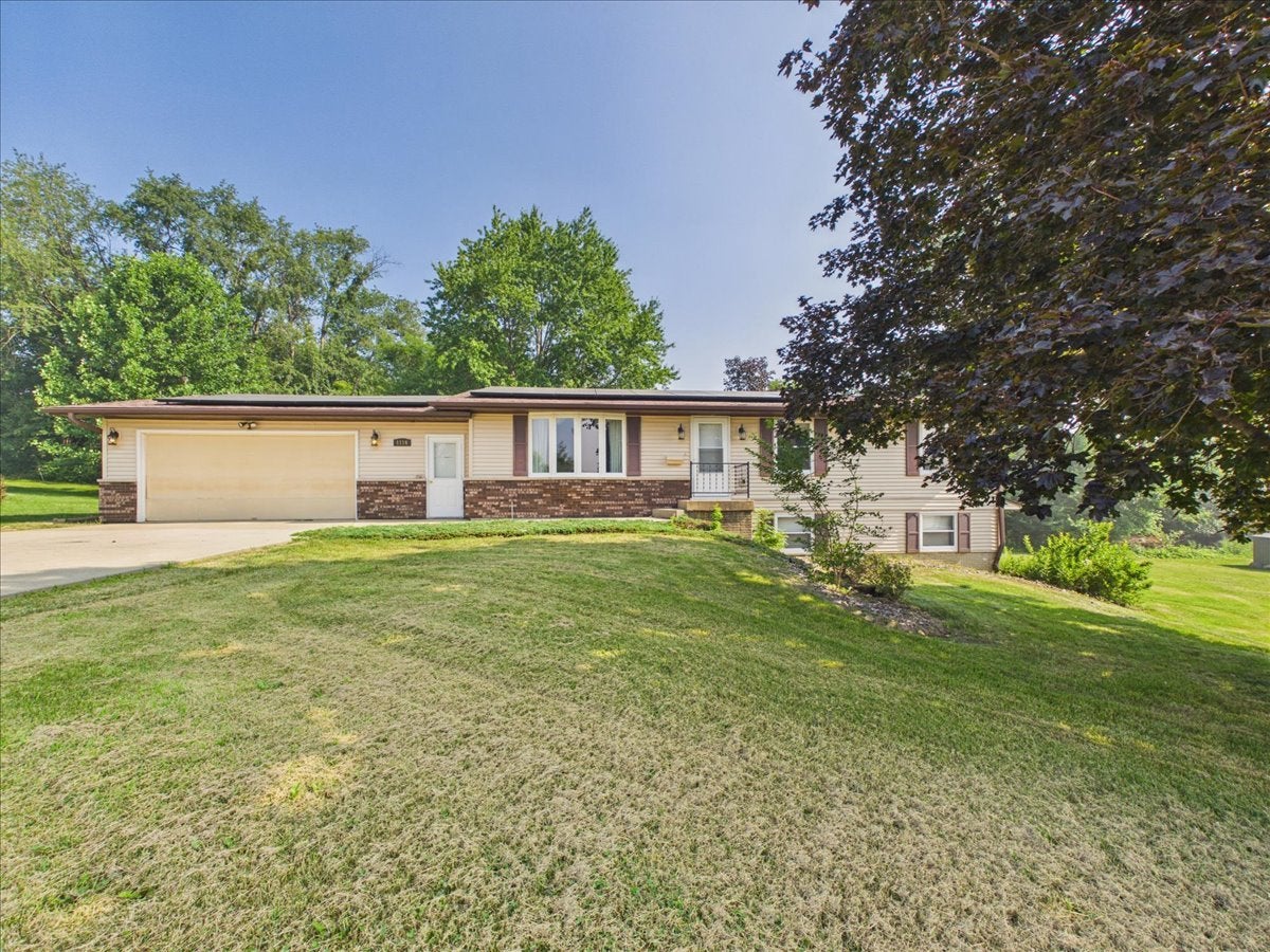 1114 W Lynwood Court