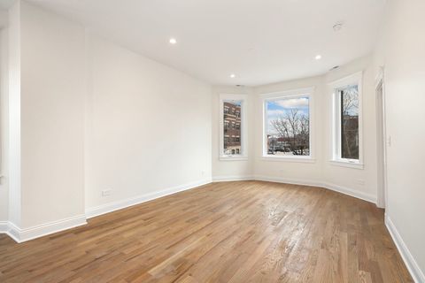 Tiny photo for 3354 N Whipple Street #2F, Chicago, IL 60618 (MLS # 12588984)