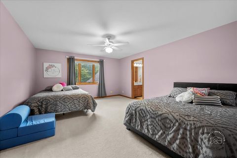 Tiny photo for 36 Oak Bluff Court, Naperville, IL 60565 (MLS # 12409293)