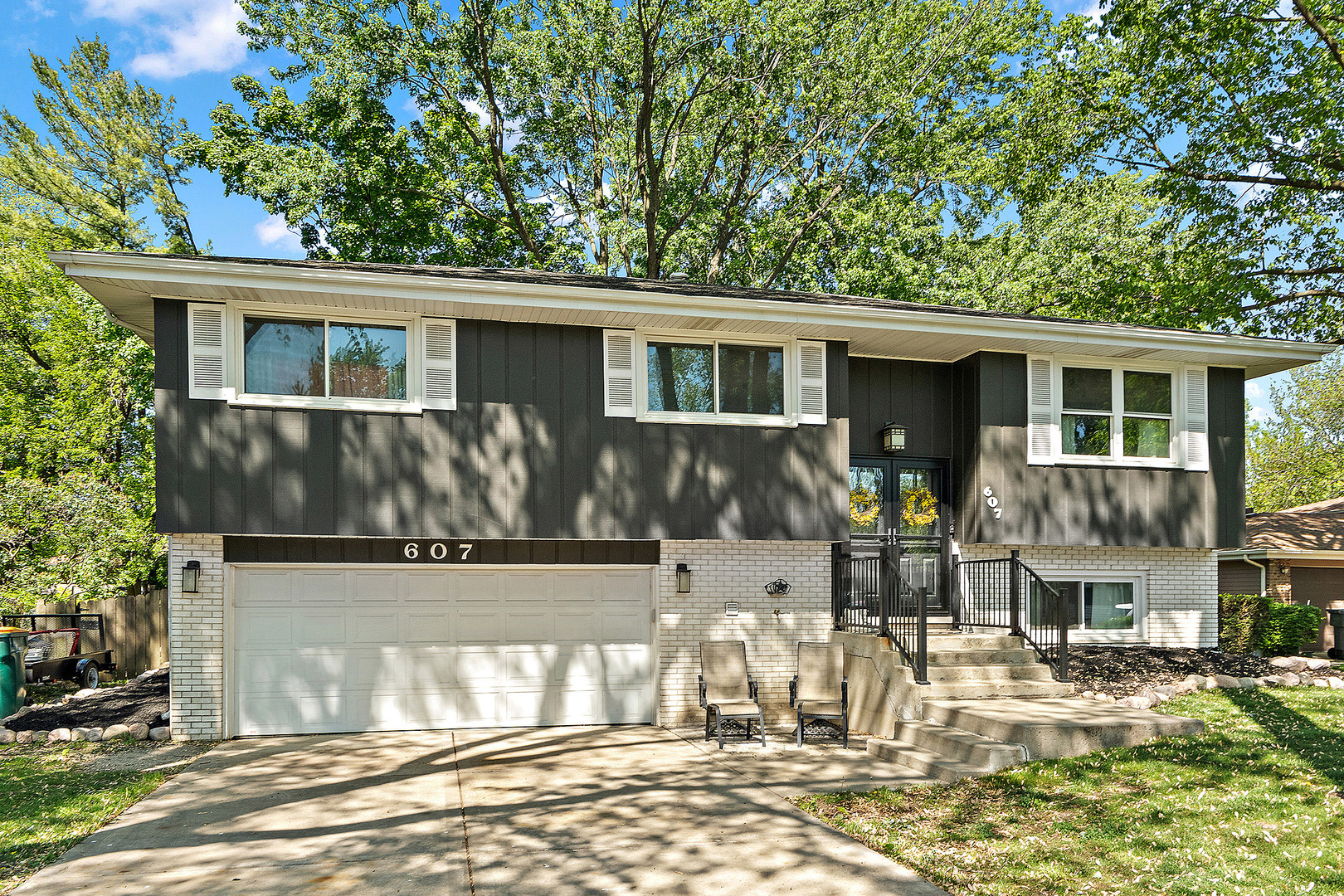 607 Shorewood Drive