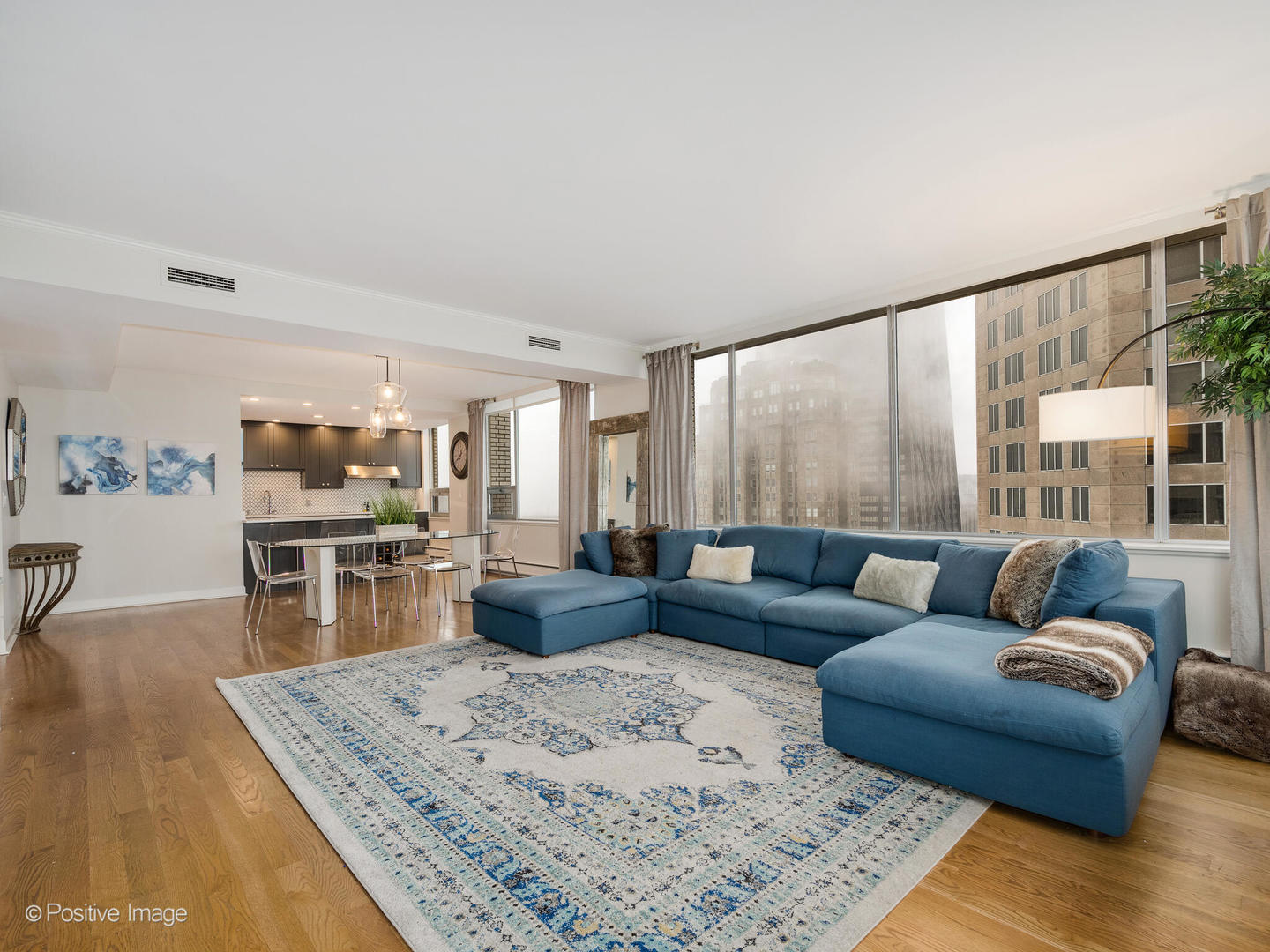 1000 N LAKE SHORE Plaza 39C