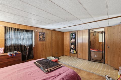 Tiny photo for 350 E Summer Street, Paxton, IL 60957 (MLS # 12608950)