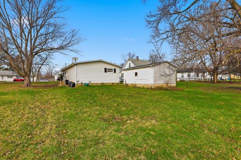Tiny photo for 350 E Summer Street, Paxton, IL 60957 (MLS # 12608950)